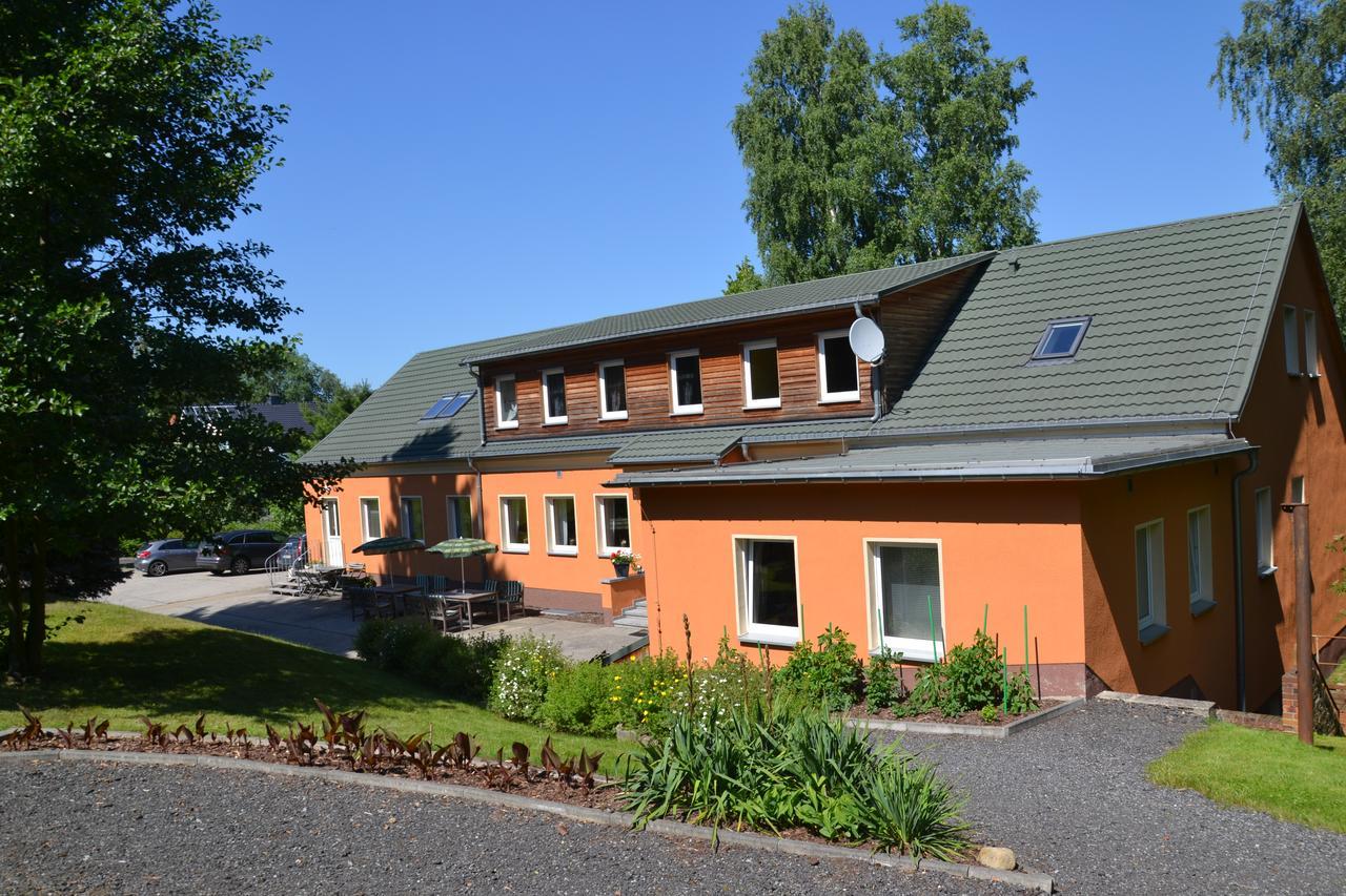 Toepferpark Aparthotel Olbersdorf ภายนอก รูปภาพ
