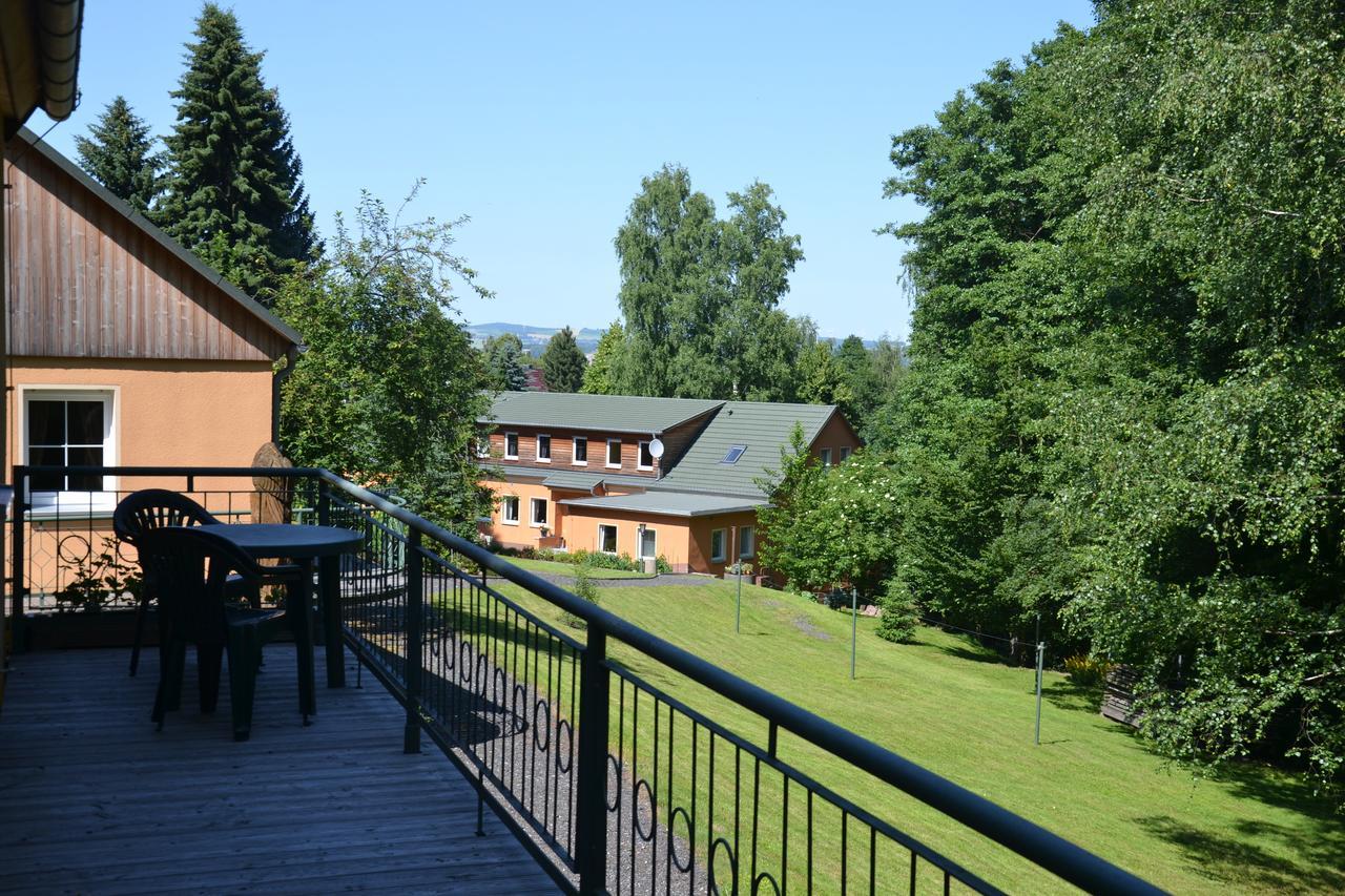 Toepferpark Aparthotel Olbersdorf ภายนอก รูปภาพ