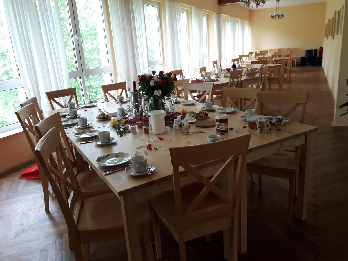 Toepferpark Aparthotel Olbersdorf ภายนอก รูปภาพ